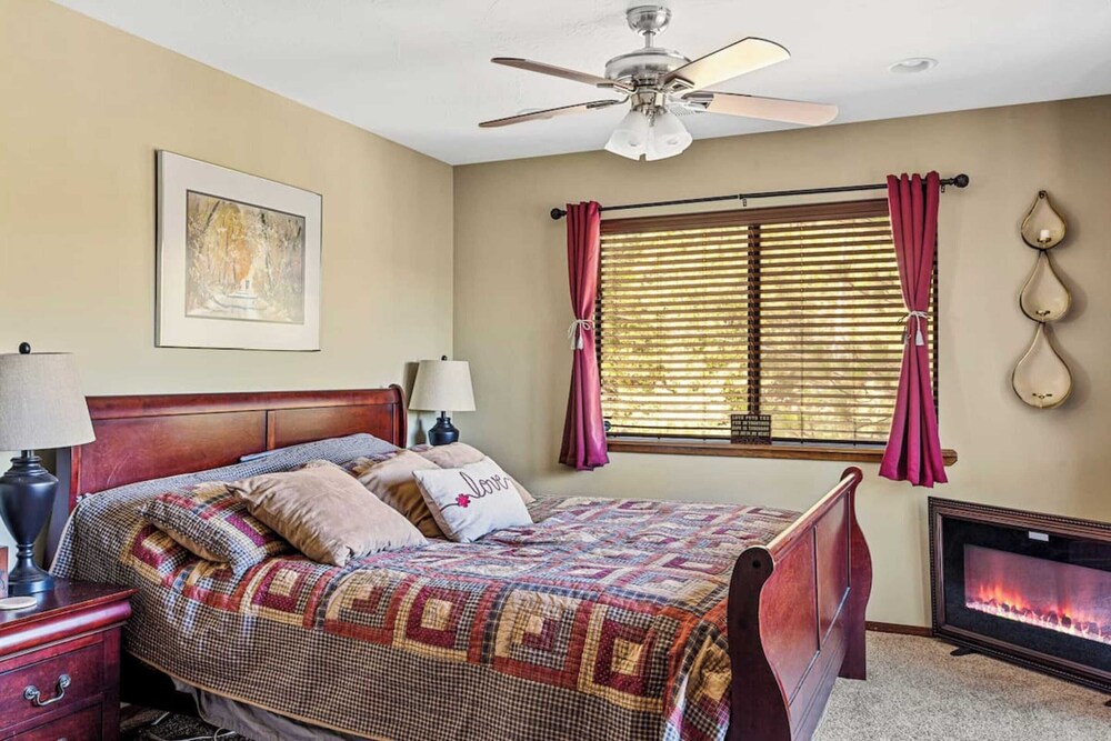 Sutter Ln by Avantstay Beautifully Remodeled Kitchen 4cabin chic Bedrooms - photo 41