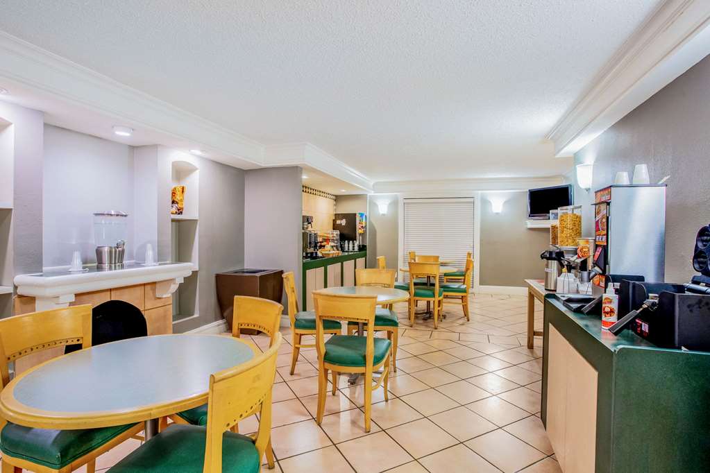 Baymont by Wyndham Abilene - photo 22