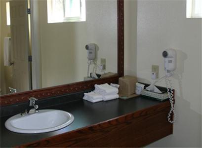 Northwoods Inn - photo 14