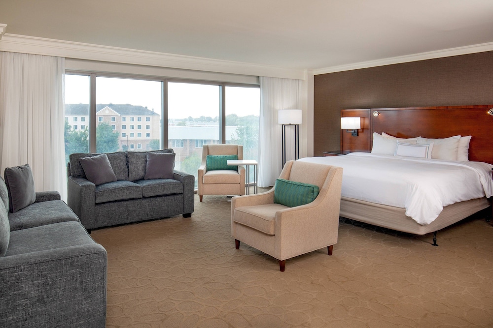 Delta Hotels by Marriott Chesapeake Norfolk - photo 7