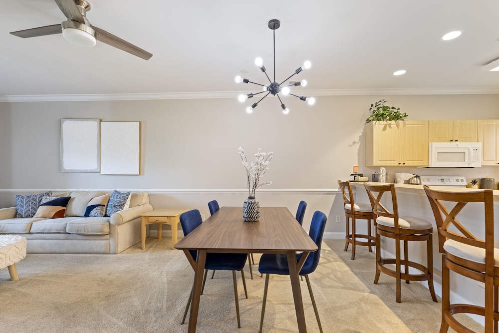 Stylish Golf Beach Getaway - photo 12