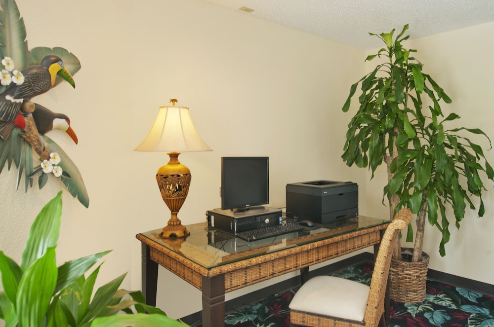 Inn at The Waterpark - photo 33