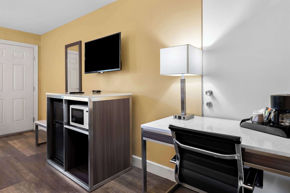 Americas Best Value Inn & Suites Flagstaff - photo 8