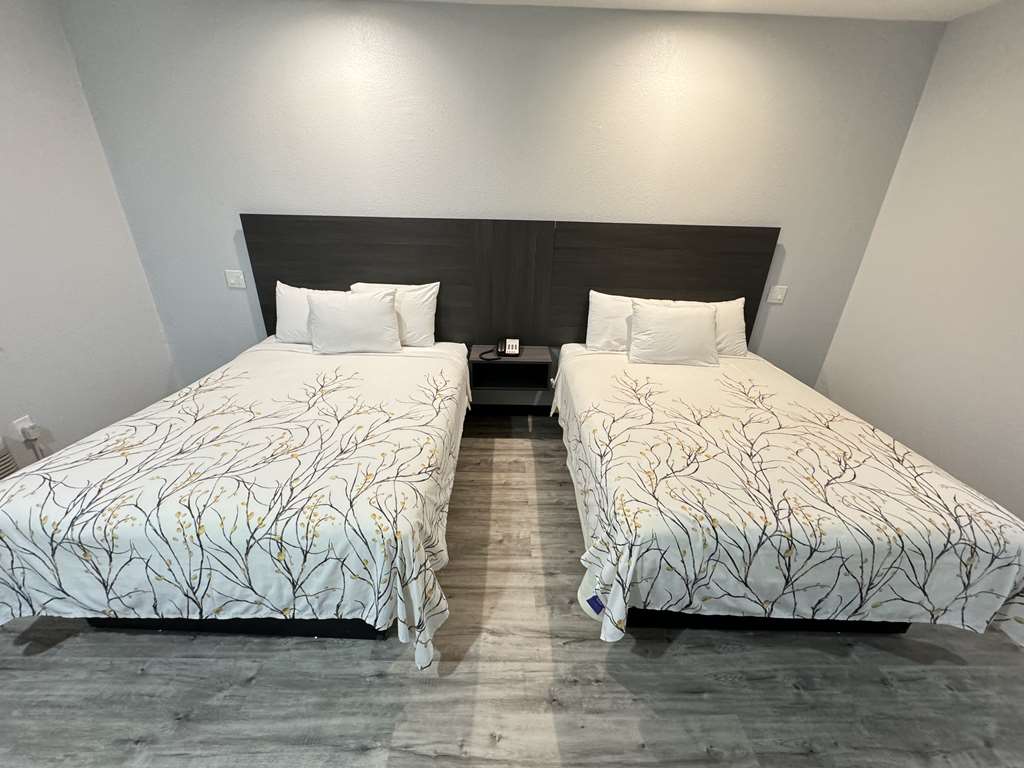 Americas Best Value Inn & Suites Haltom City Ft. Worth - photo 12