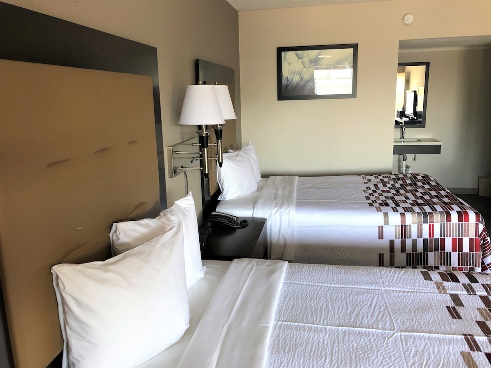 Red Roof Inn Greenville NC - photo 11