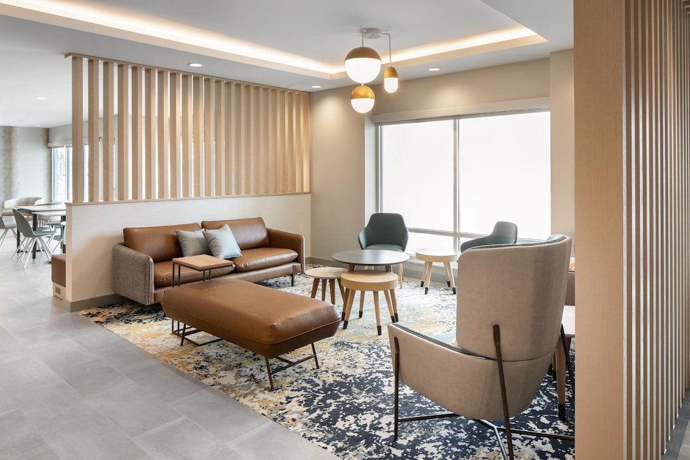 TownePlace Suites by Marriott Oshkosh - photo 4