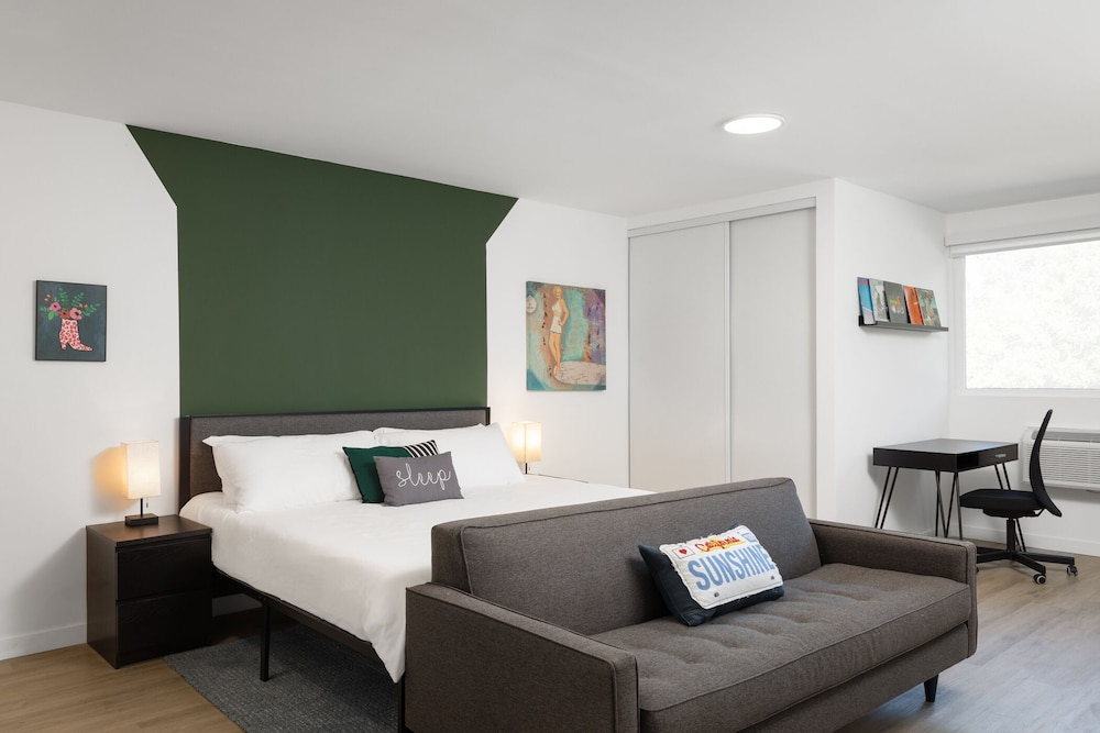 Fenix Hotel Hollywood - photo 26