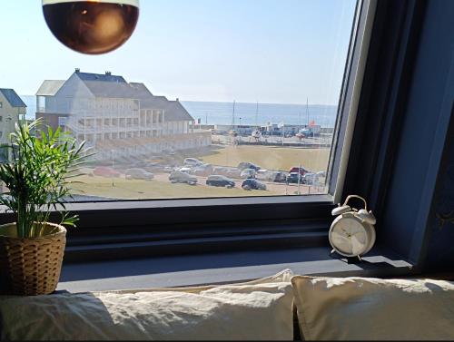 Studio Neuf Vue Mer Marina Deauville in Deauville, France