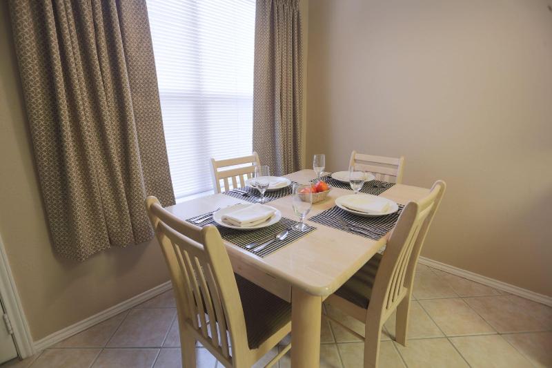 Victoria Palms Inn & Suites - photo 10
