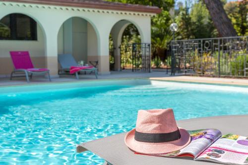 Ancre du Cap — 4-Star Luxury Hotel in Antibes, France