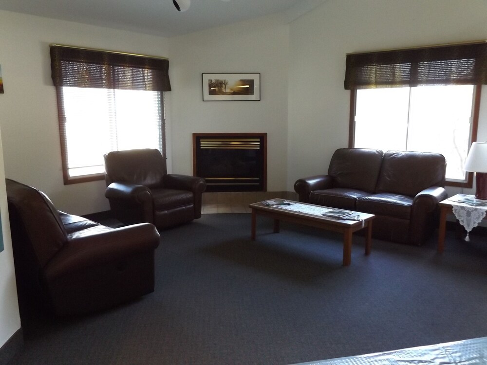 Nisswa Hotel and Suites - photo 7