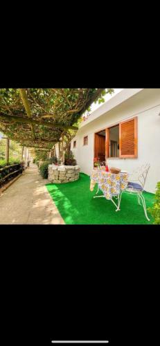 Guesthouse Coralba — 4-Star Luxury Hotel in Ischia, Italy