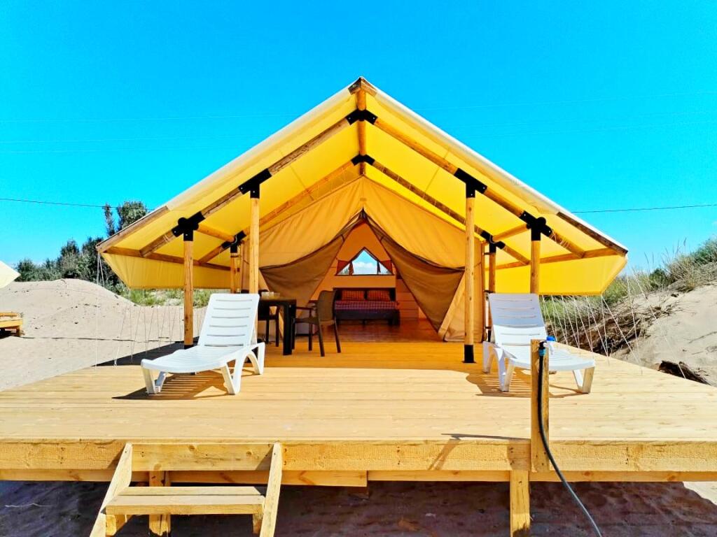 Glemping 1 - carbon neutral hotel in Unknown City