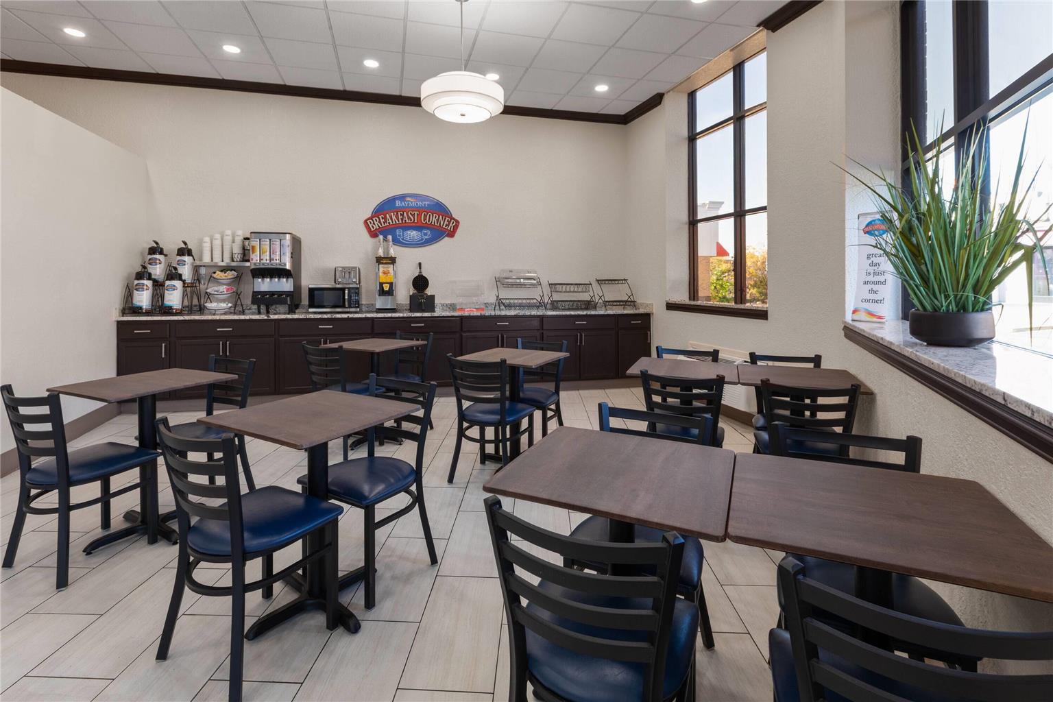 Baymont by Wyndham Downtown Detroit - photo 28