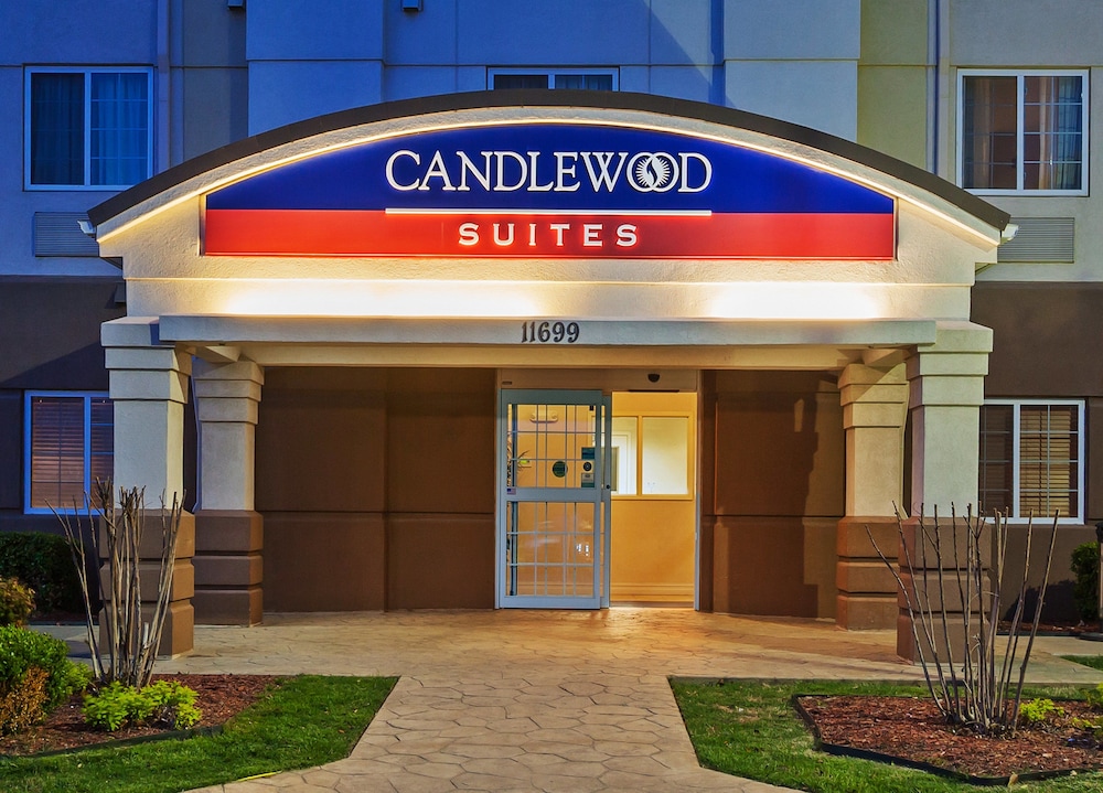 Candlewood Suites Owasso by IHG - photo 27