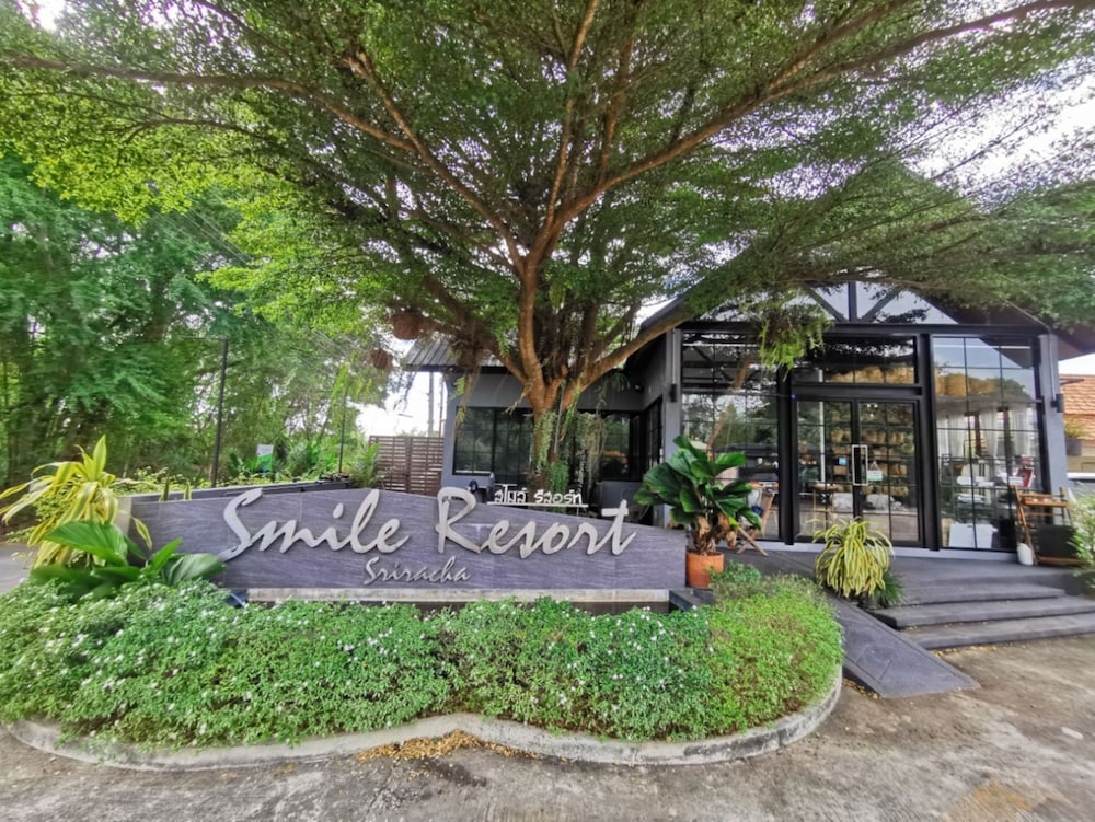 Smile Resort Sriracha in Si Racha, Thailand