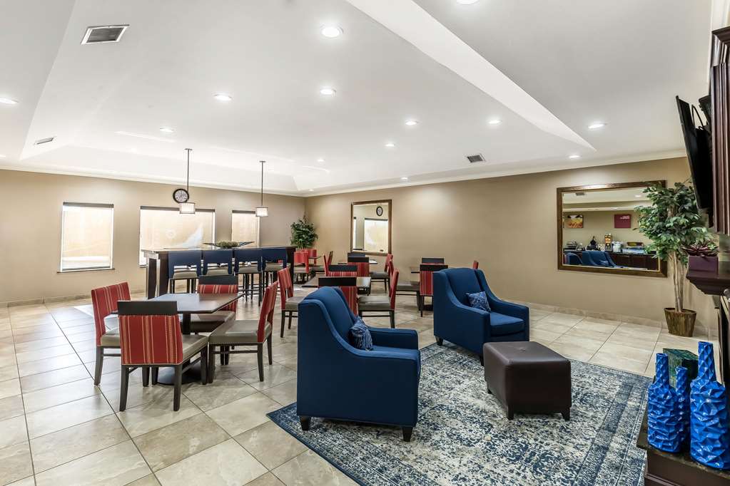 Comfort Suites Houston IAH Beltway 8 - photo 27