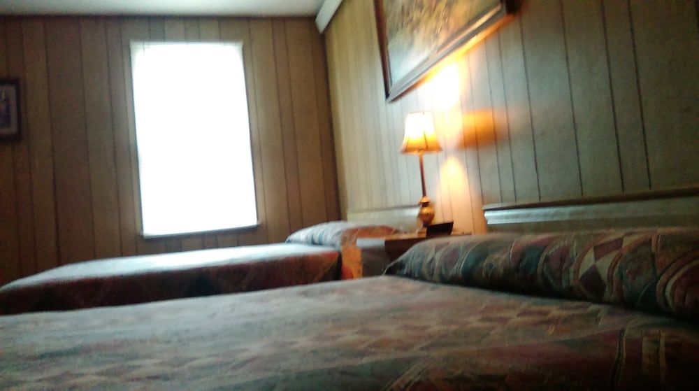 The Sage Motel - photo 20