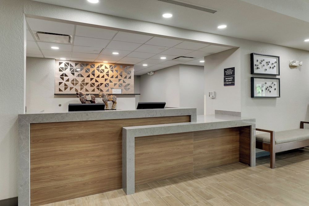Candlewood Suites Lexington by IHG - photo 49