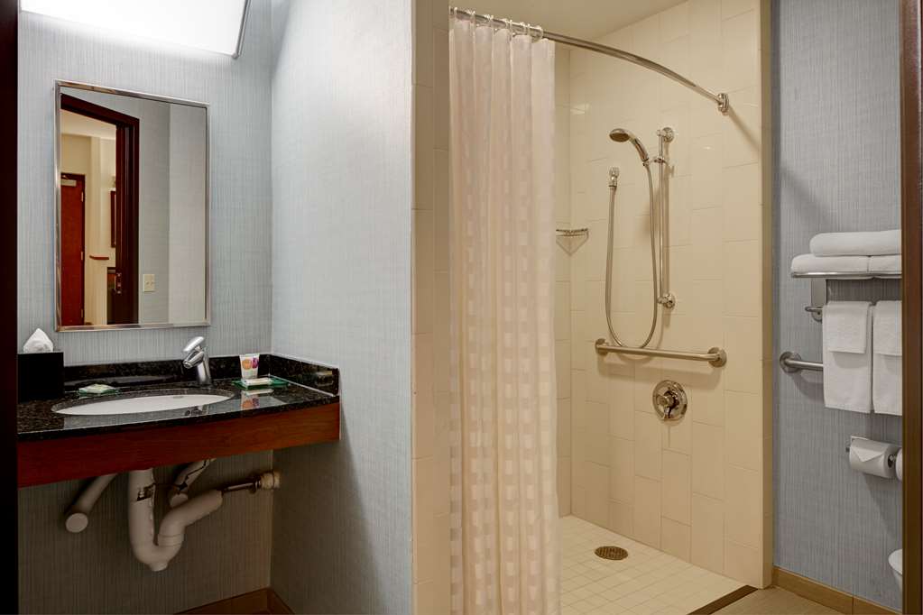 Hyatt Place Indianapolis Fishers - photo 18