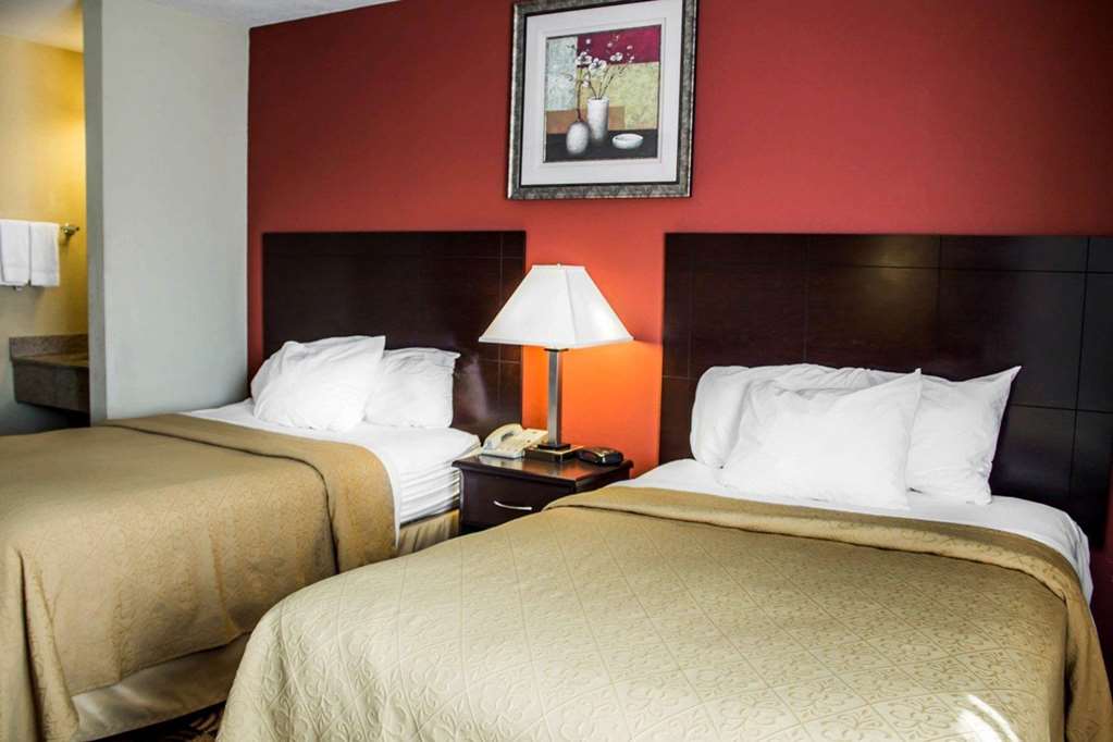 Quality Inn Brunswick Cleveland South - photo 6