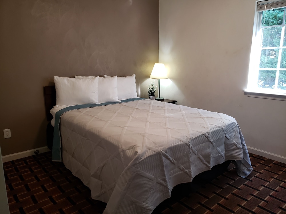 Affordable Suites Burlington - photo 16