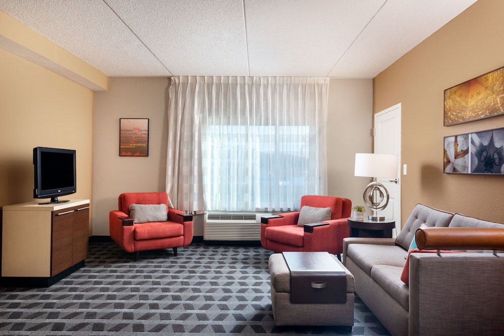 TownePlace Suites by Marriott Mooresville - photo 31
