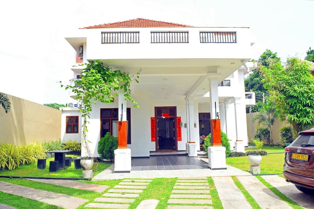 So What Hotel - last minute hotel in Negombo