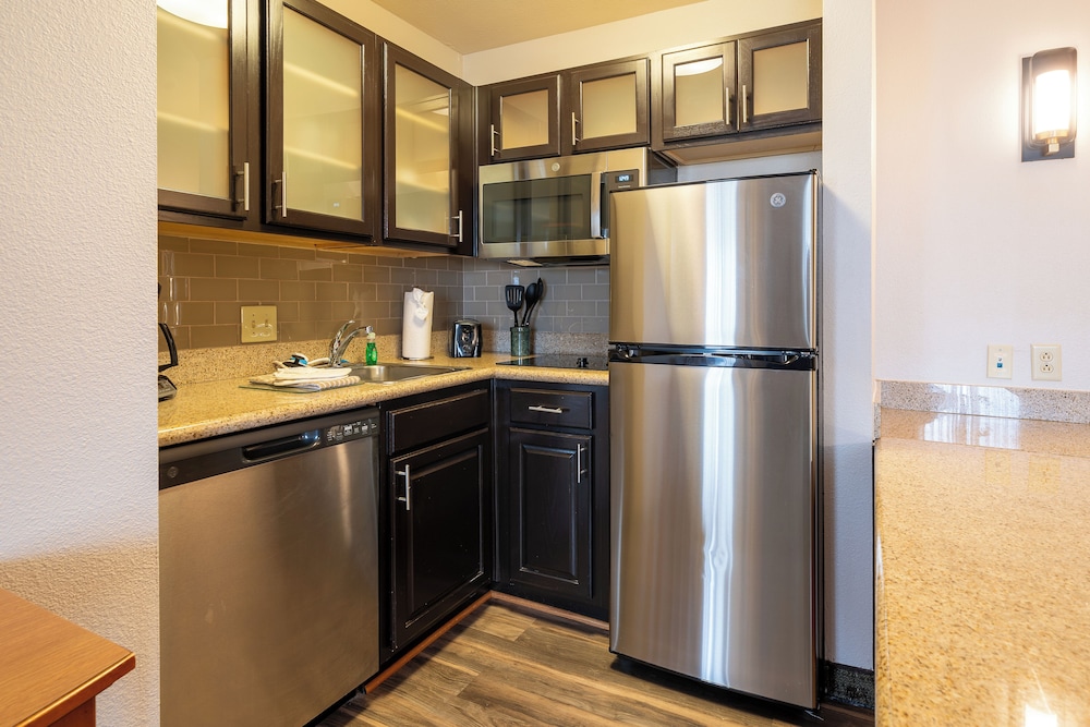 Staybridge Suites Houston West Energy Corridor by IHG - photo 40