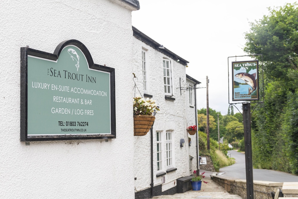 Sea Trout Inn - carbon neutral hotel in Totnes
