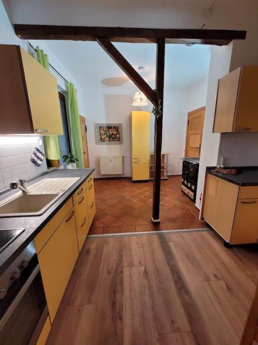 Gästewohnung Am Harsdorf — 4-Star Luxury Hotel in Magdeburg, Germany