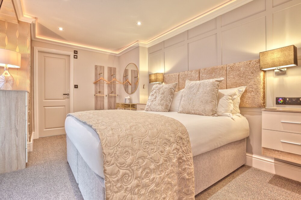 The Mews Boutique Apartments — 4-Star Luxury Hotel in Windermere, United Kingdom