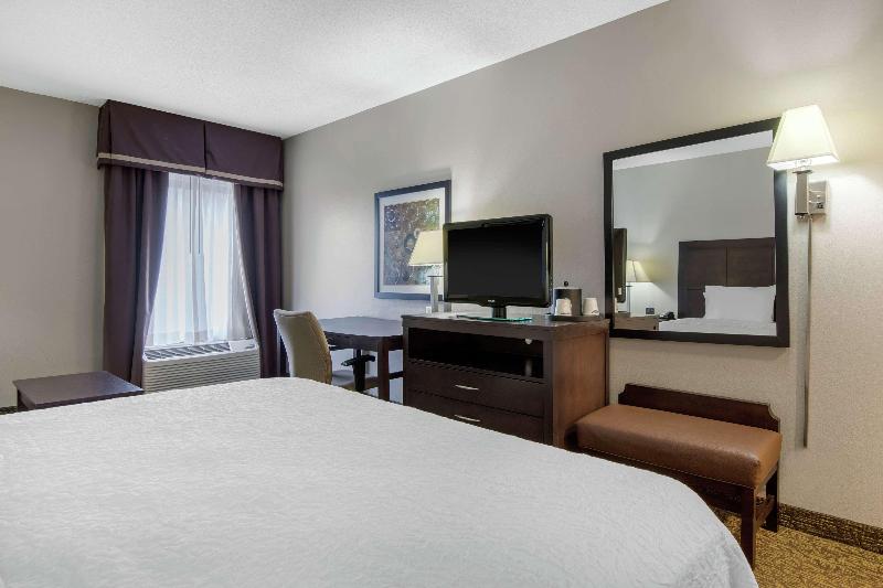 Hampton Inn Mebane - photo 87