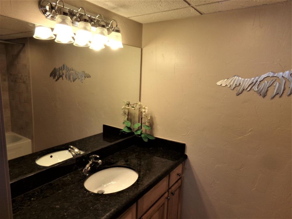 Beaver Run Resort 2 bed 2 bath BRFI - photo 30