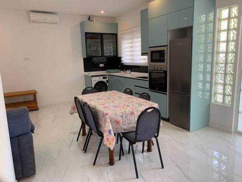 Apartamento Sara Alquiler de Temporada — 4-Star Luxury Hotel in Sagunto, Spain