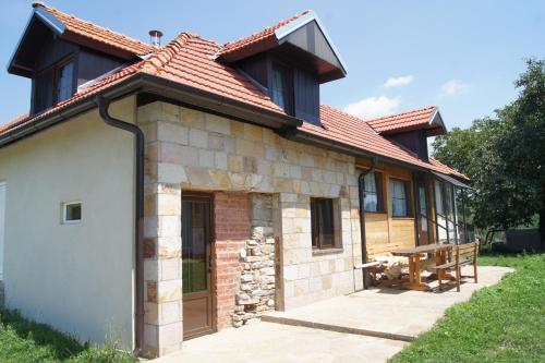 Guest House Glogovac — 4-Star Luxury Hotel in Kamenica, Serbia