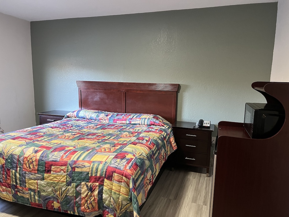 Comfort Stay Inn - photo 7