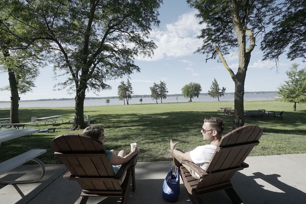 Lewis and Clark Resort - photo 2