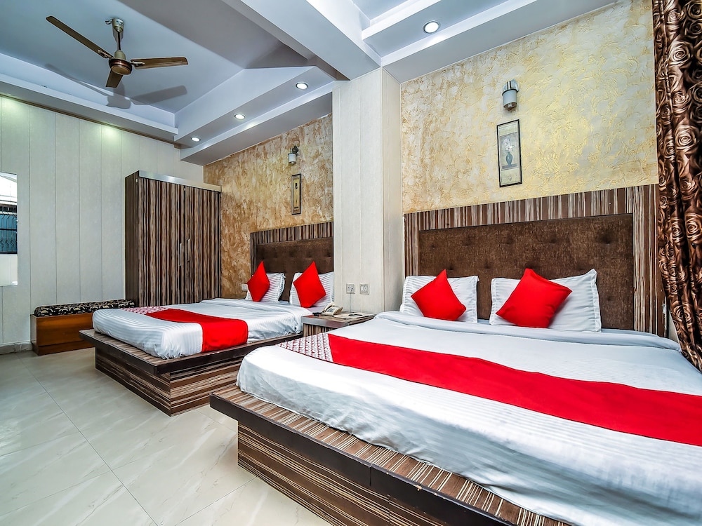 OYO 16933 Hotel Sunrize — Rohini — photo 4