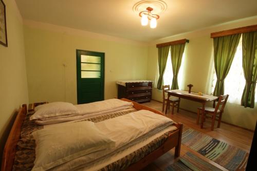 Tri Feresti - last minute hotel in Unknown City