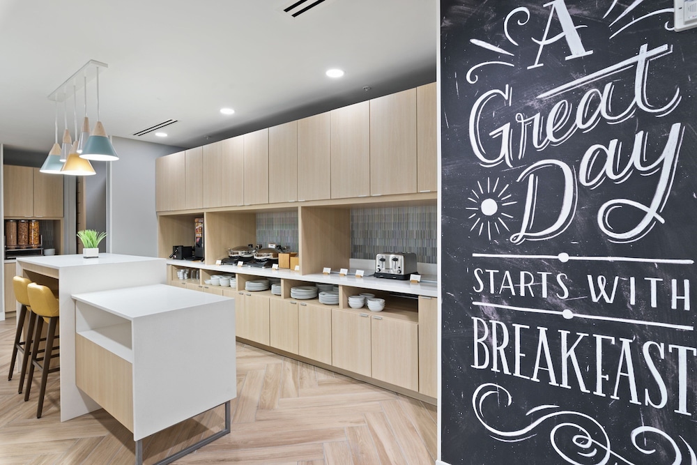 Towneplace Suites By Marriott White Hall - photo 55
