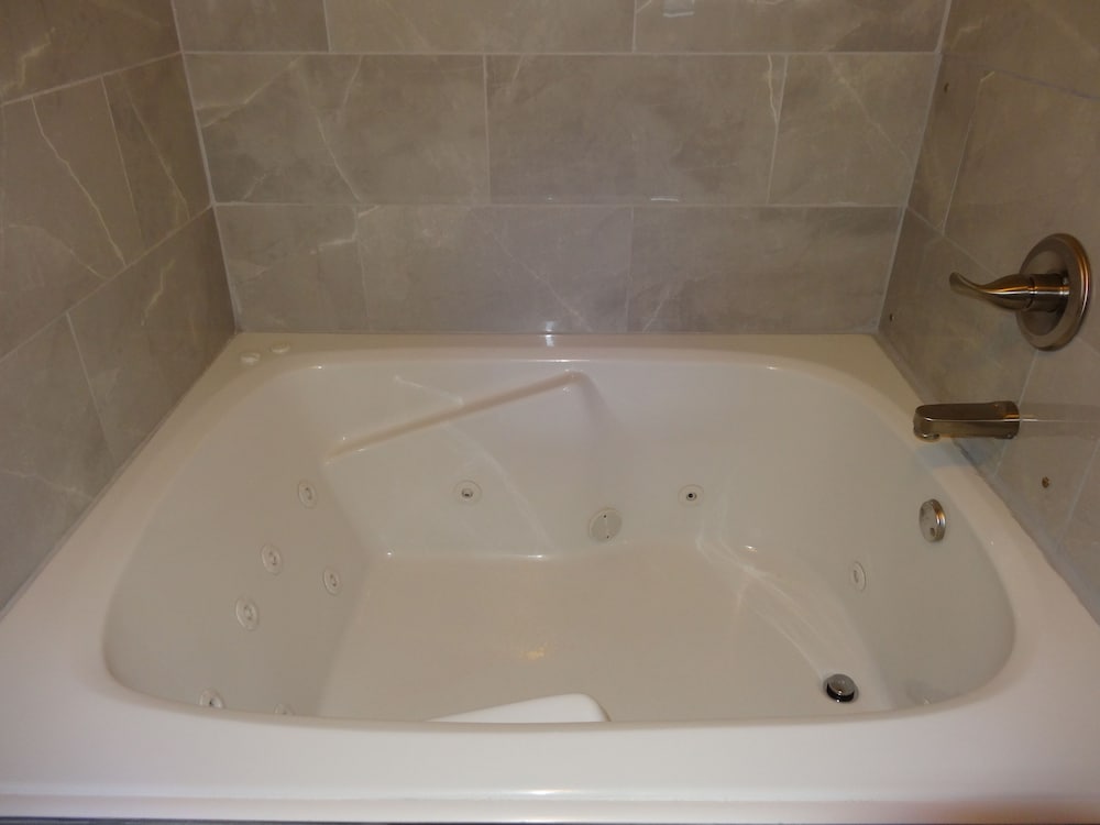Red Apple Inn - photo 12