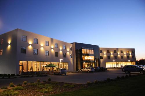 Hotel Hi Fi Spa — hotel in Nowy Tomysl