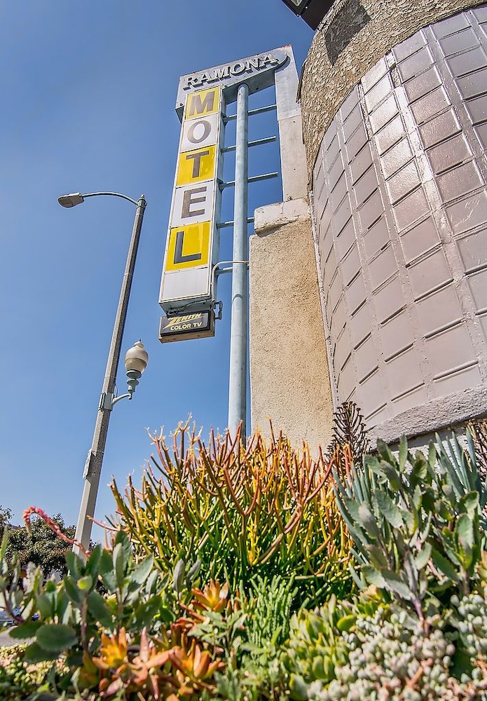 LA Ramona Motel - photo 96