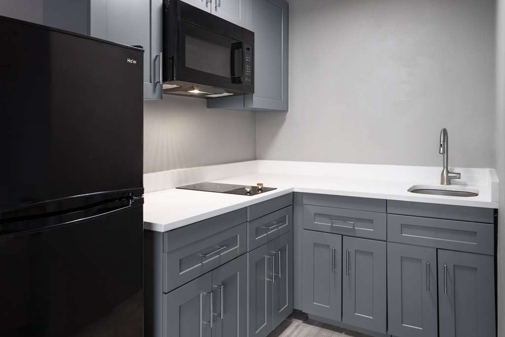 Hawthorn Extended Stay By Wyndham Columbia Ft. Jackson - photo 22