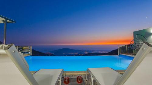 Islamlar Village 2 bedroom Villa with Private Pool — 4-Star Luxury Hotel in Kalkan, Turkey