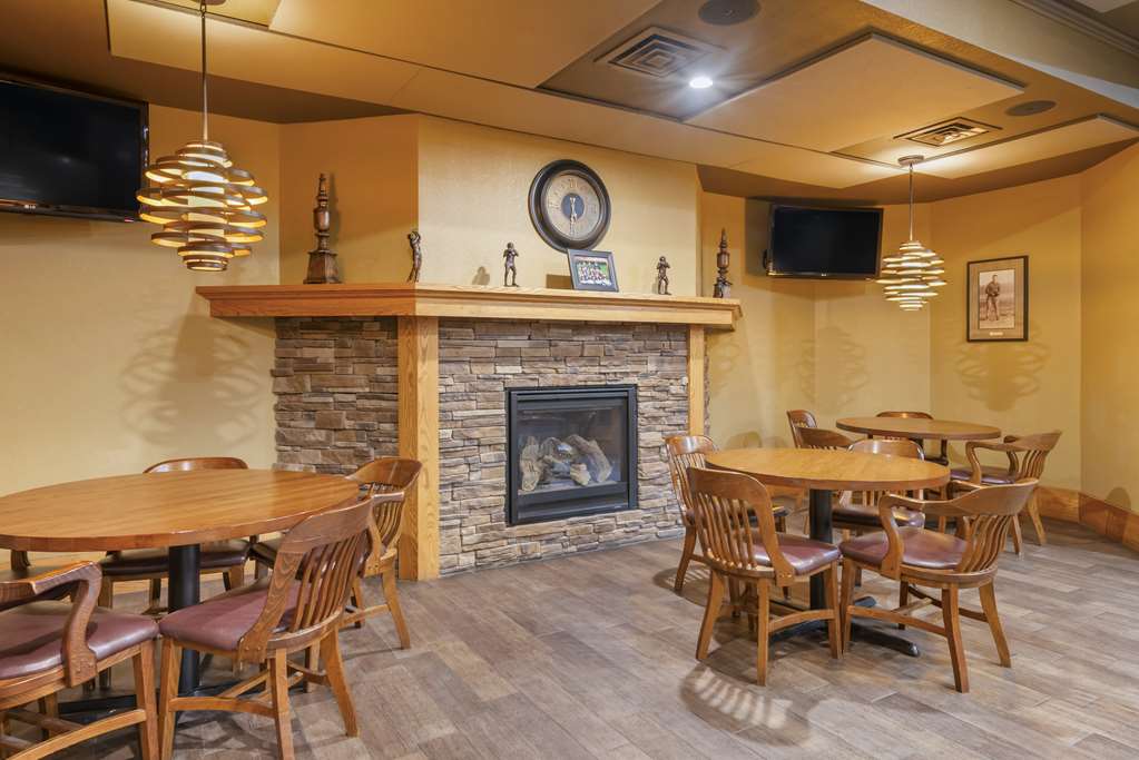 Best Western Plus Ramkota Hotel - photo 38