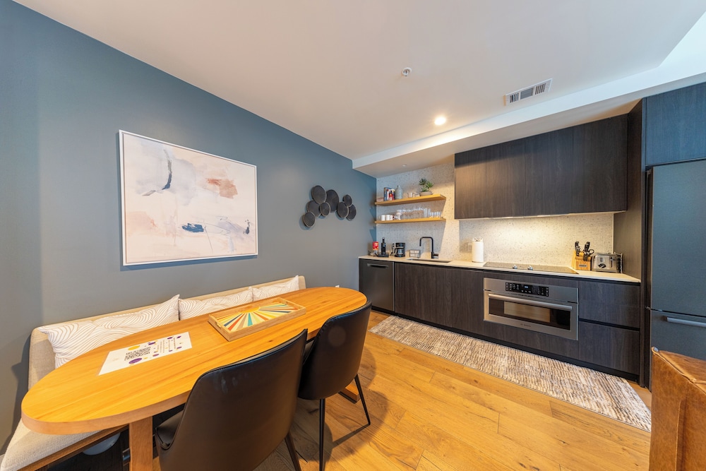Austin Condo Hotel - photo 295