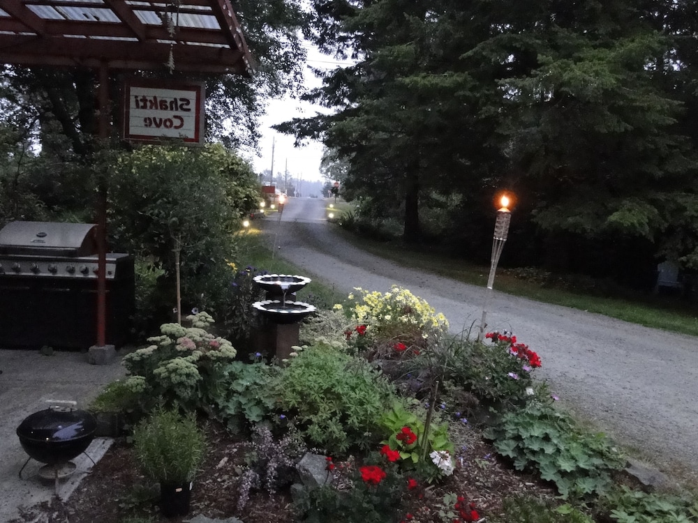 Shakti Cove Cottages - photo 33