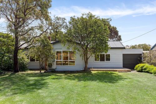 Springs Beach House — 4-Star Luxury Hotel in Point Lonsdale, Australia